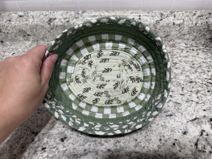Green Small Fabric Bowl - Image 2